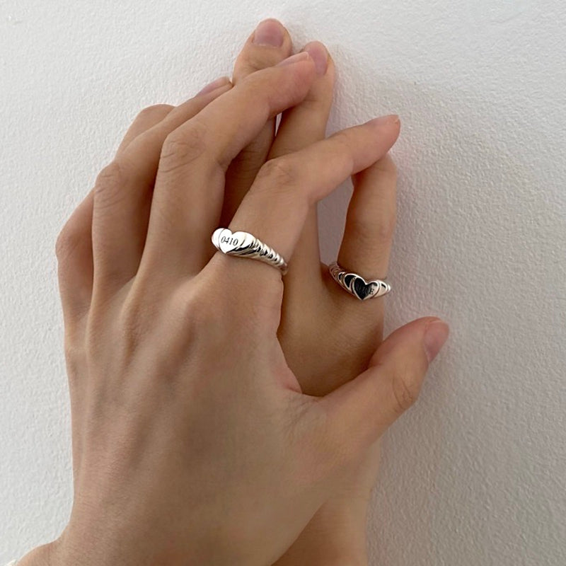 Signature heart ring (engraved)
