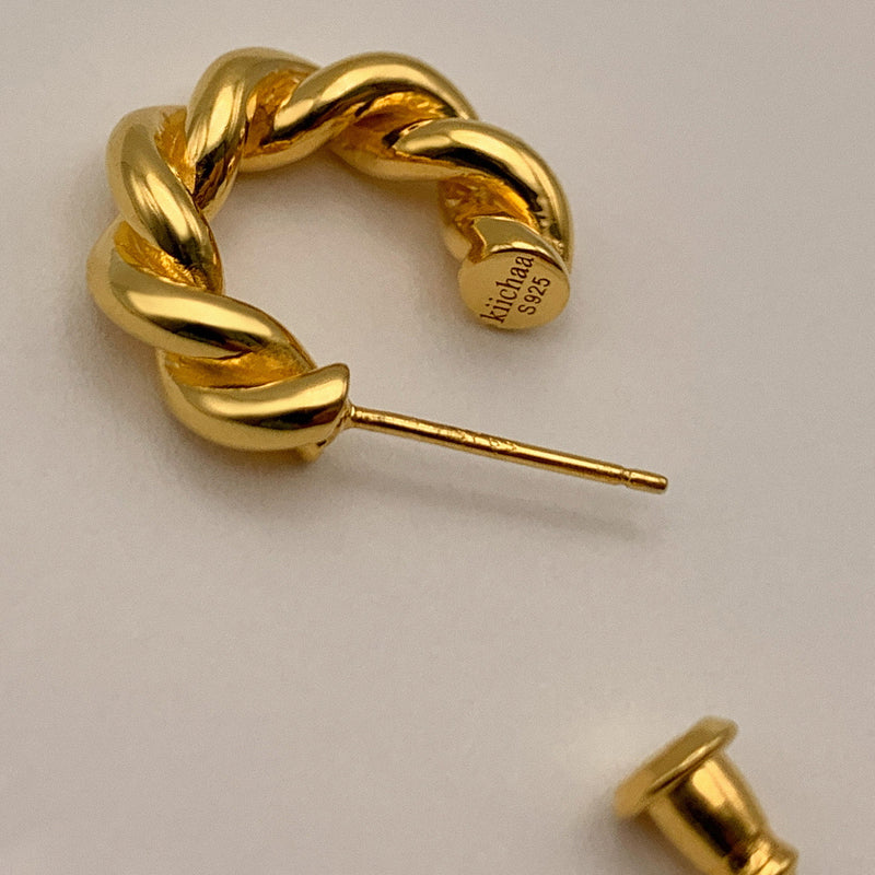 Wist Earring