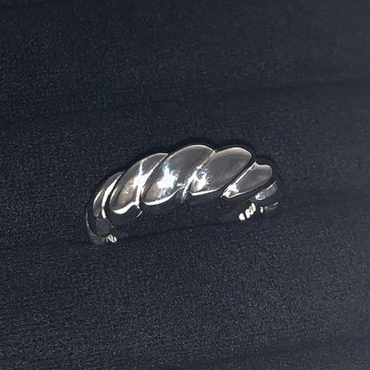 Croa Ring