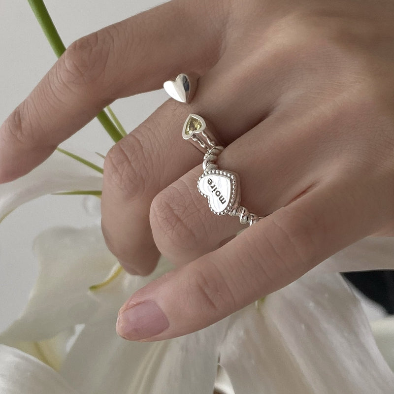 Bloom heart ring (engraved)