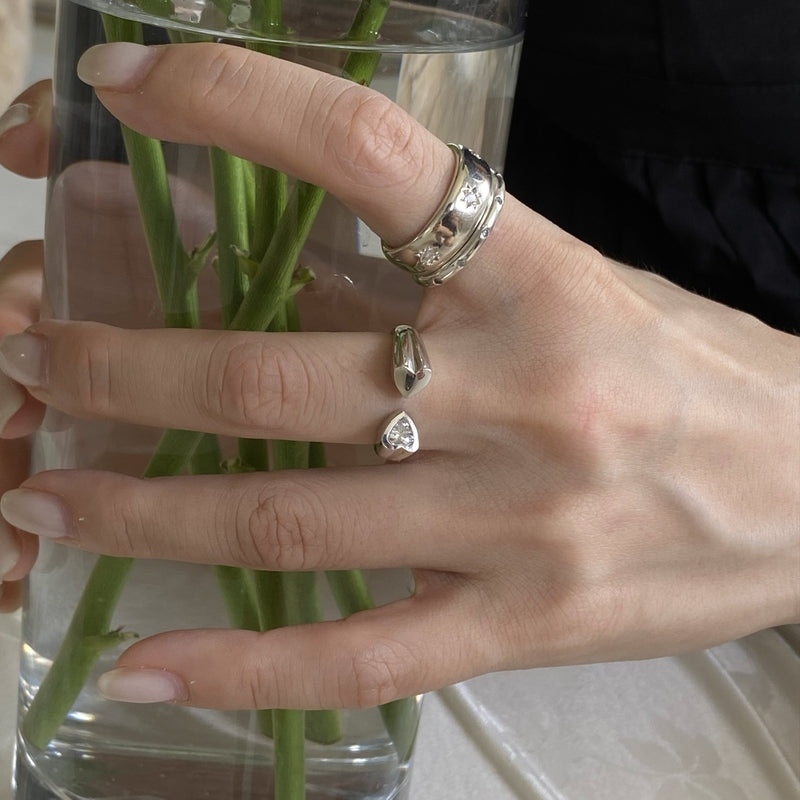 Twinkle heart ring heart cubic ring