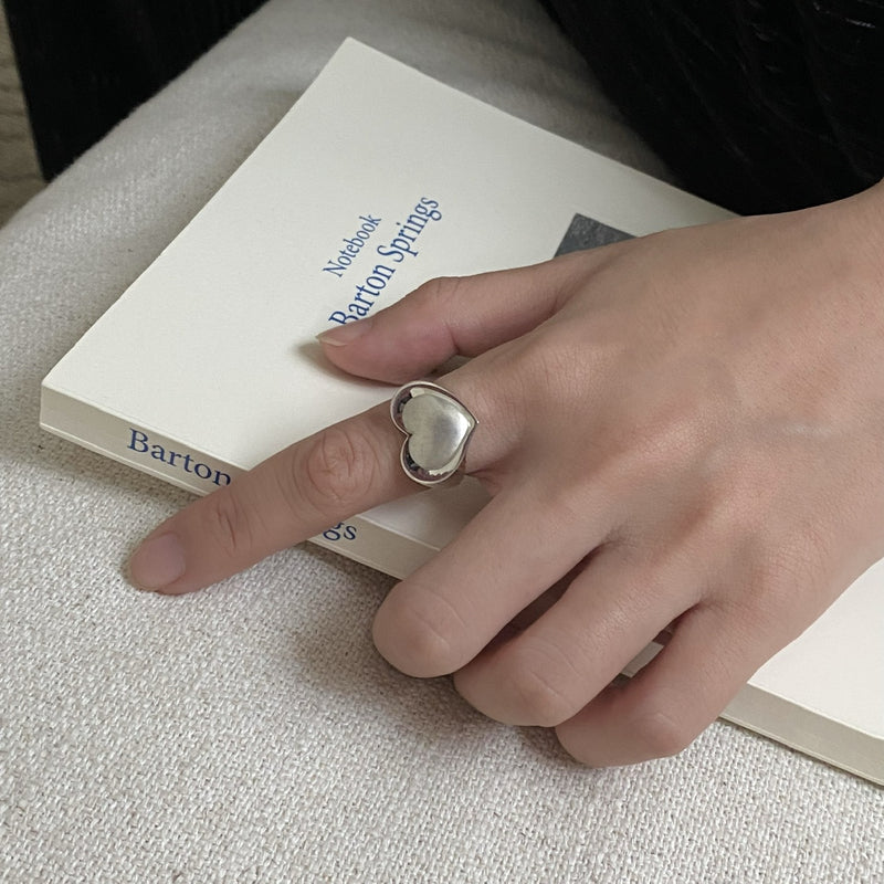 Vintage love ring Vintage heart matte ring