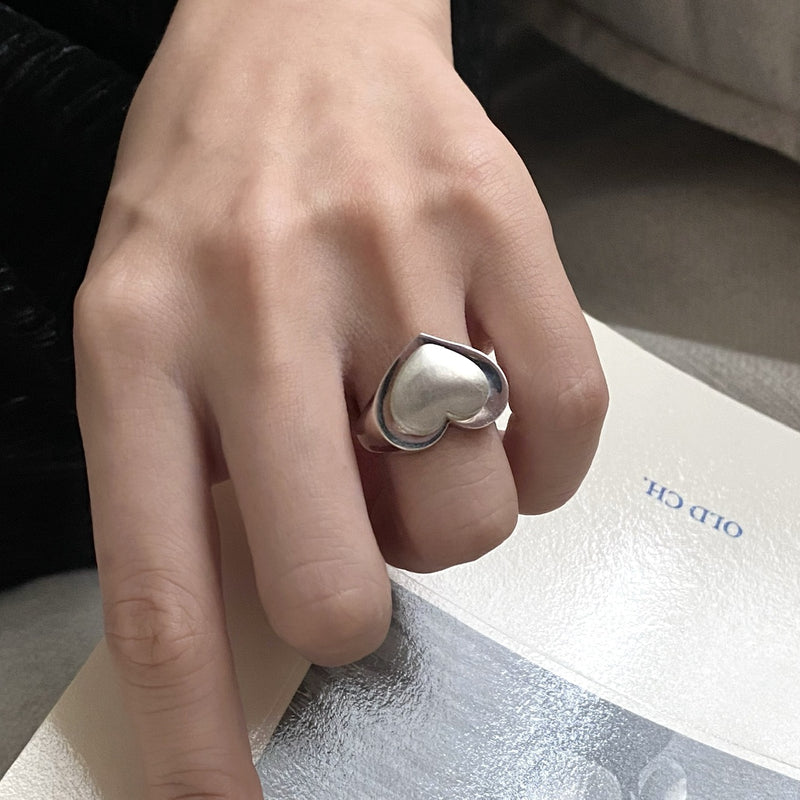 Vintage love ring Vintage heart matte ring