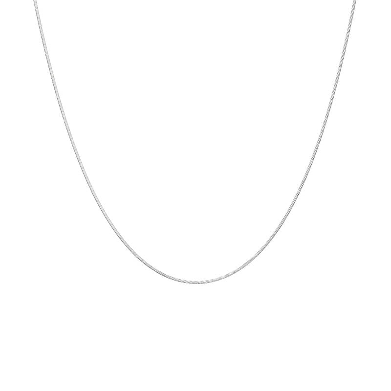 モイェン ネックレス：シルバー / MOYEN NECKLACE (SILVER)