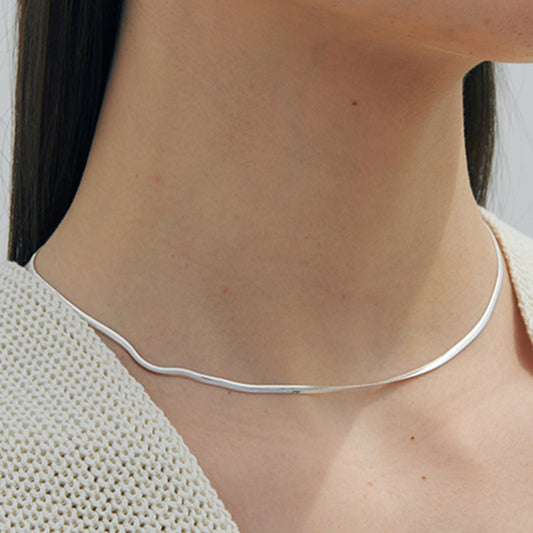 フラット ソワール ネックレス：シルバー / FLAT SOIR NECKLACE (SILVER)