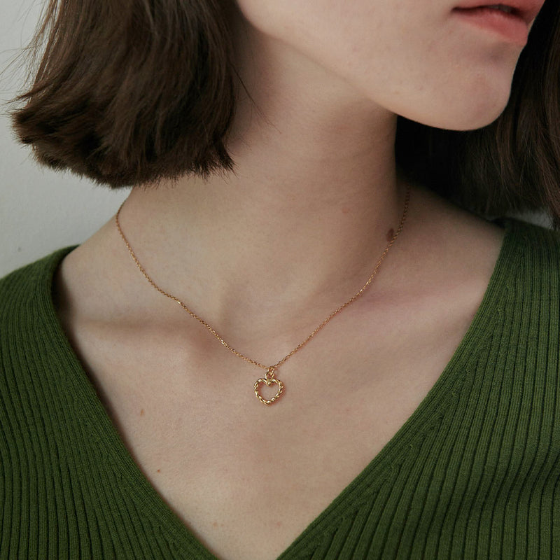 チュロ ネックレス：ゴールド / CHURRO NECKLACE (GOLD)