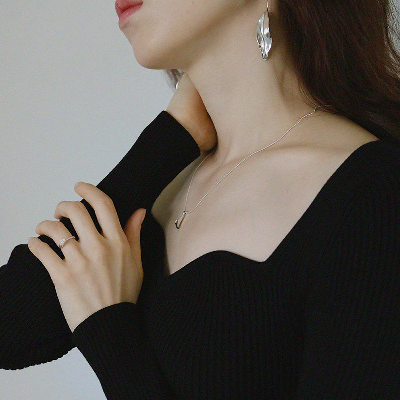 Morning glory necklace