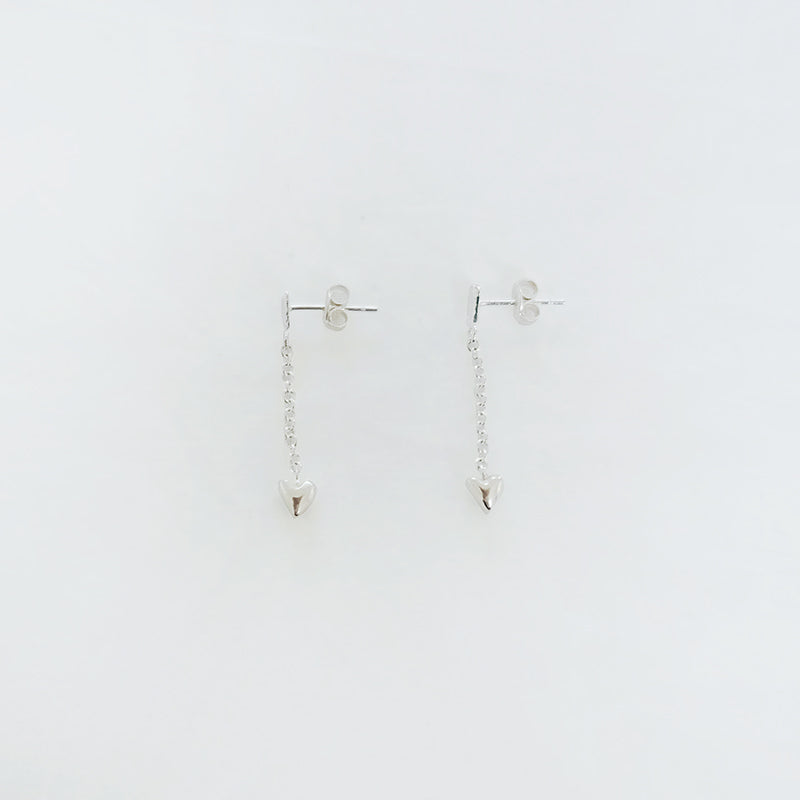 Drop heart earring