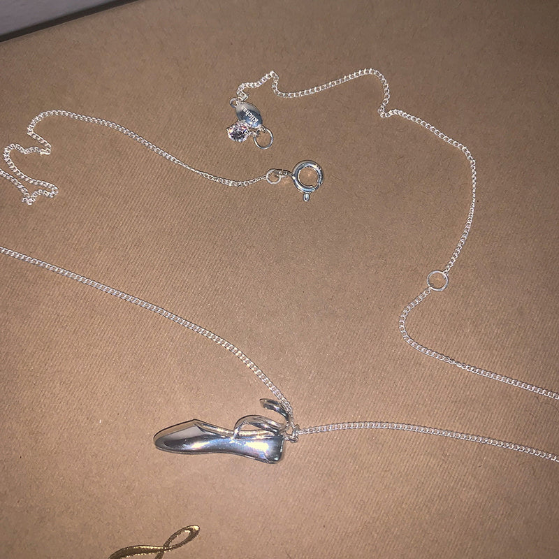 The Ballet Necklace