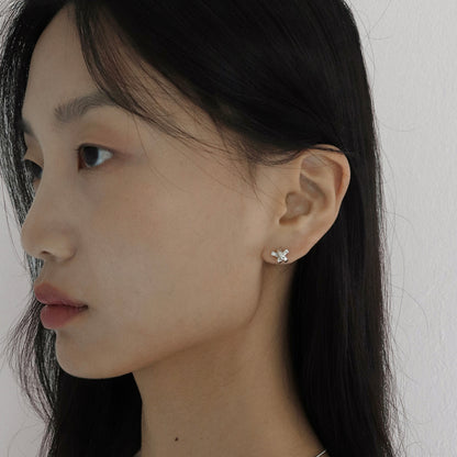 ミニ ノット ピアス / mini knot earring