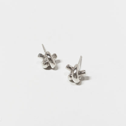 ミニ ノット ピアス / mini knot earring