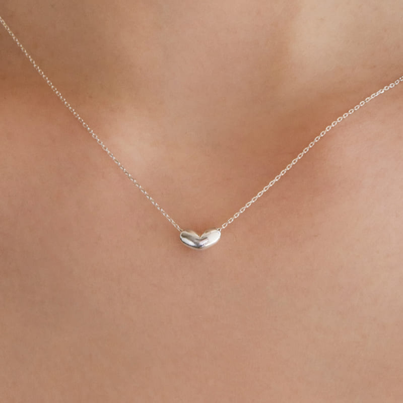 シルバー シンプル ボリューム ハート ネックレス / Silver Simple Volume Heart Necklace