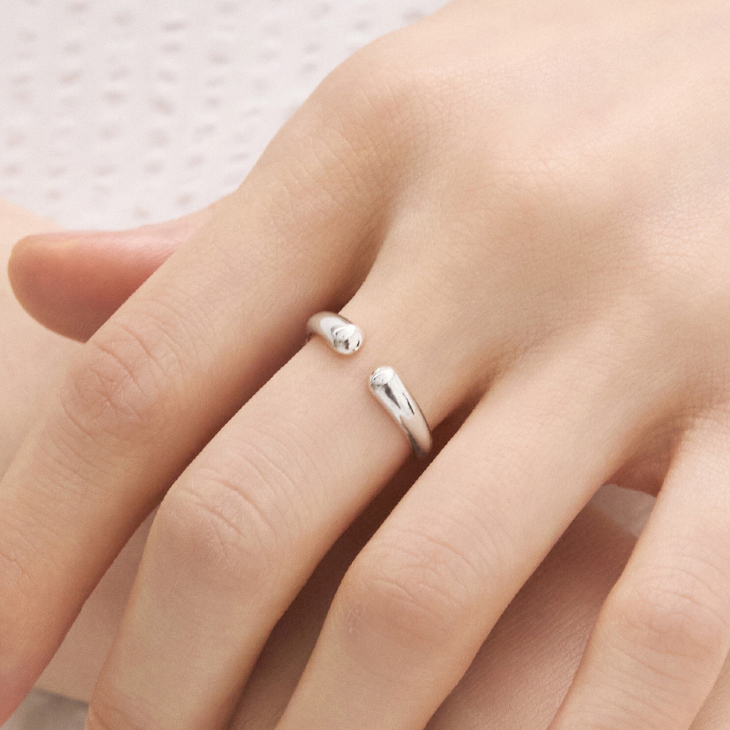 シルバーオープンボリュームウィアモンズリング / Silver Open Volume Ring