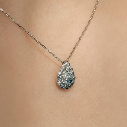 アイスブルー ダイヤ しずく ネックレス / Ice Blue Diamond Waterdrop Necklace