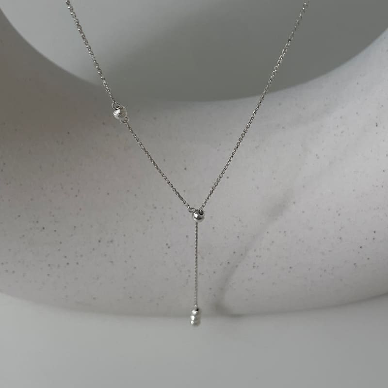 シルバー カッティング スライド ボール ネックレス / Silver Cutting Slide Ball Necklace | アモンズ –  amondz