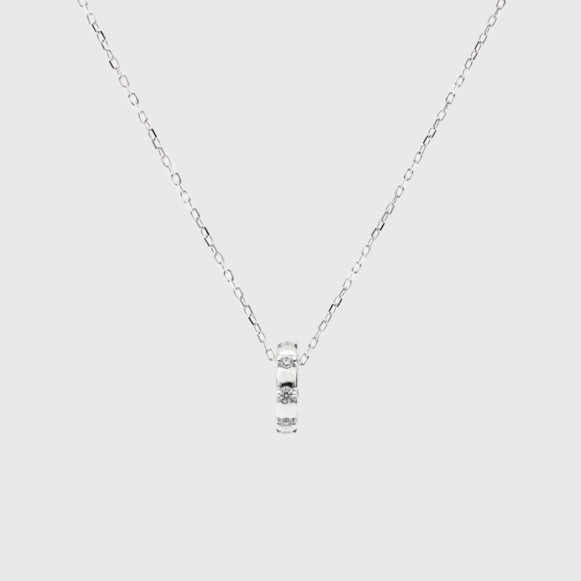 シルバ ホワイトスト?ンリングペンダントウィアモンズネックレス / Silver White Stone Ring Pendant Necklace