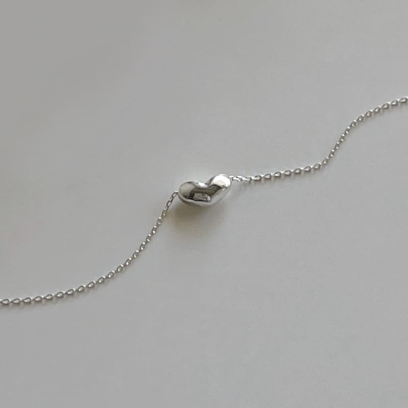 シルバー シンプル ボリューム ハート ネックレス / Silver Simple Volume Heart Necklace
