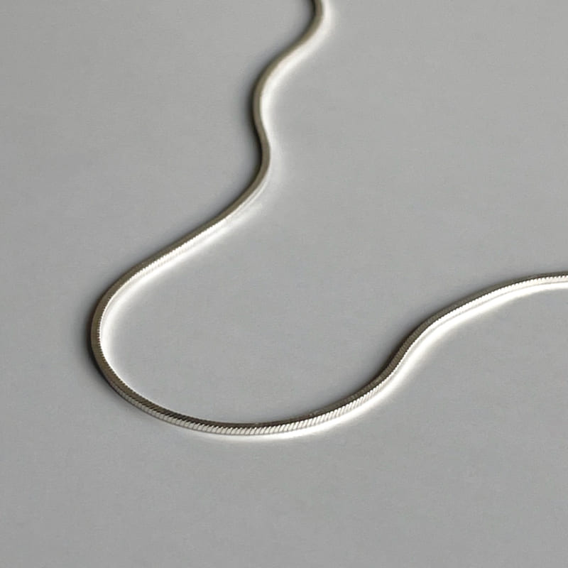 シルバー スネーク チェーン ベーシック ネックレス / Silver Snake Chain Basic Necklace