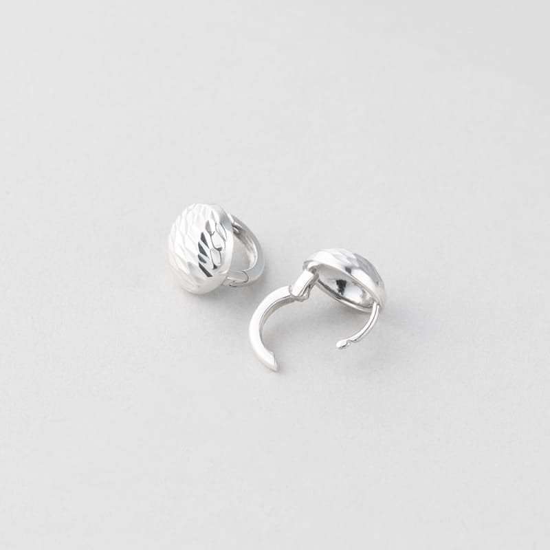 シルバー カッティング ボール ワンタッチ ピアス / Silver Cutting Ball One-Touch Earrings