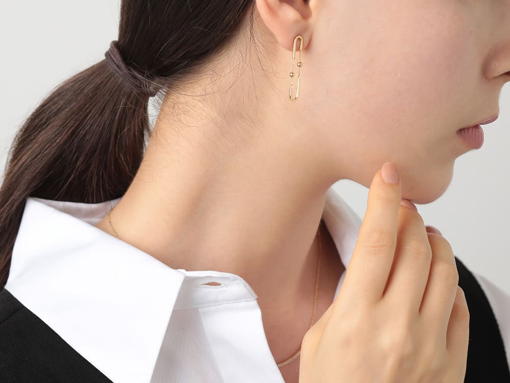 A.UN Jewelry 18k モルダバイト 5mm ピアス アクセサリー