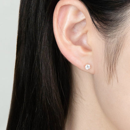 K14 ローズ ゴールド クラシック 4mm ストーン ピアス / 14K Rose Gold Classic 4mm Stone Earrings