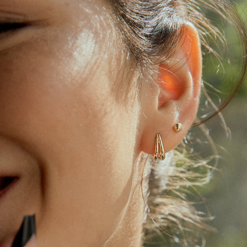 K14 2ライン ツイスト ワンタッチ ピアス / 14K Two Line Twist One Touch Earrings