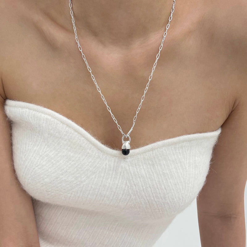 ラブ オブ ザ ブッシュ ネックレス